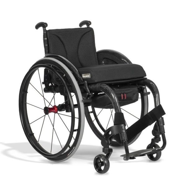 Cadeira em Carbono M6